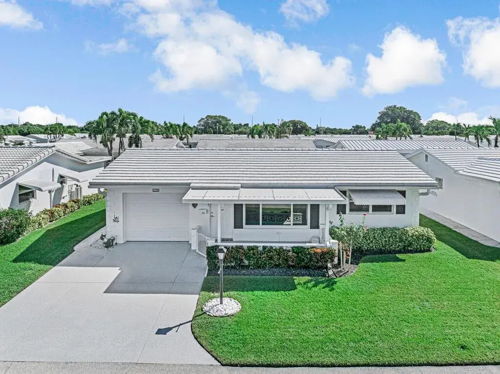 126 NW 14TH Street, Boynton Beach FL 33426