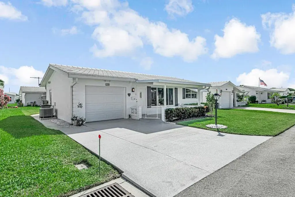 126 NW 14TH Street, Boynton Beach FL 33426