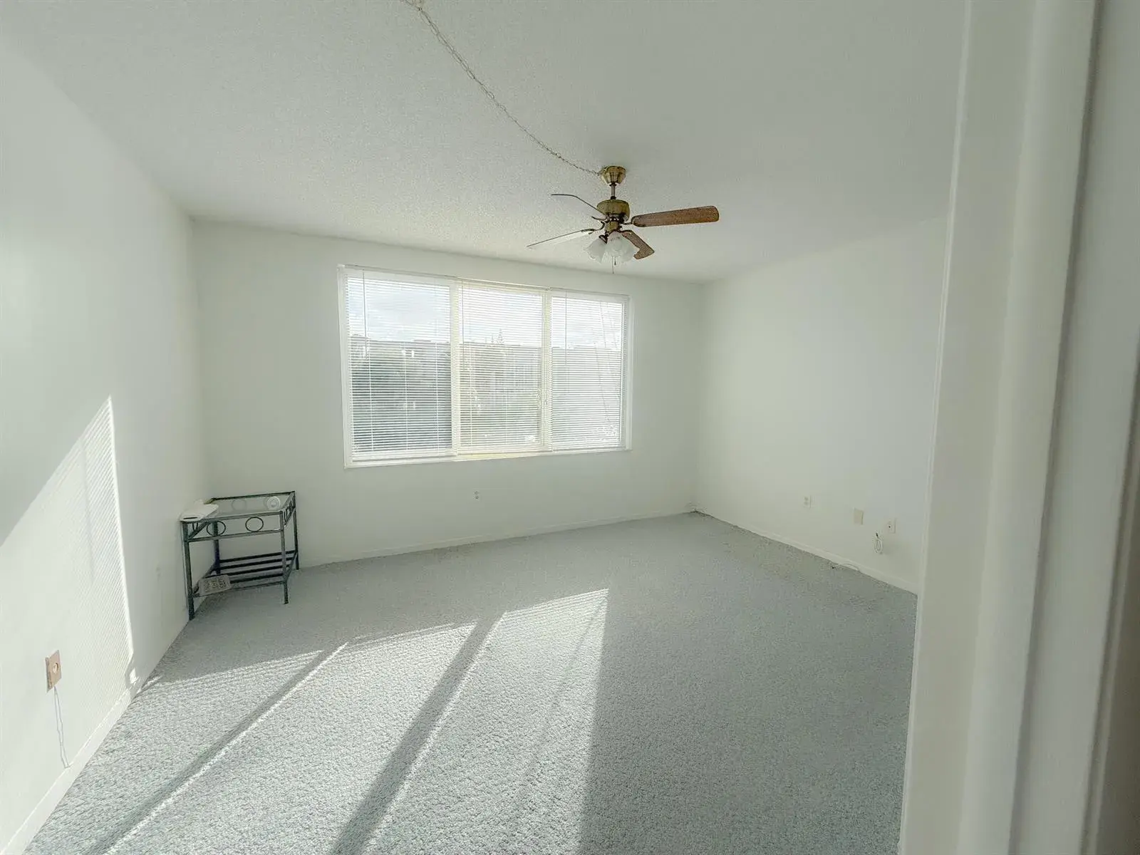 1 bedroom 1 bath for sale at 1080 DEL LAGO Circle, Sunrise FL 33313
