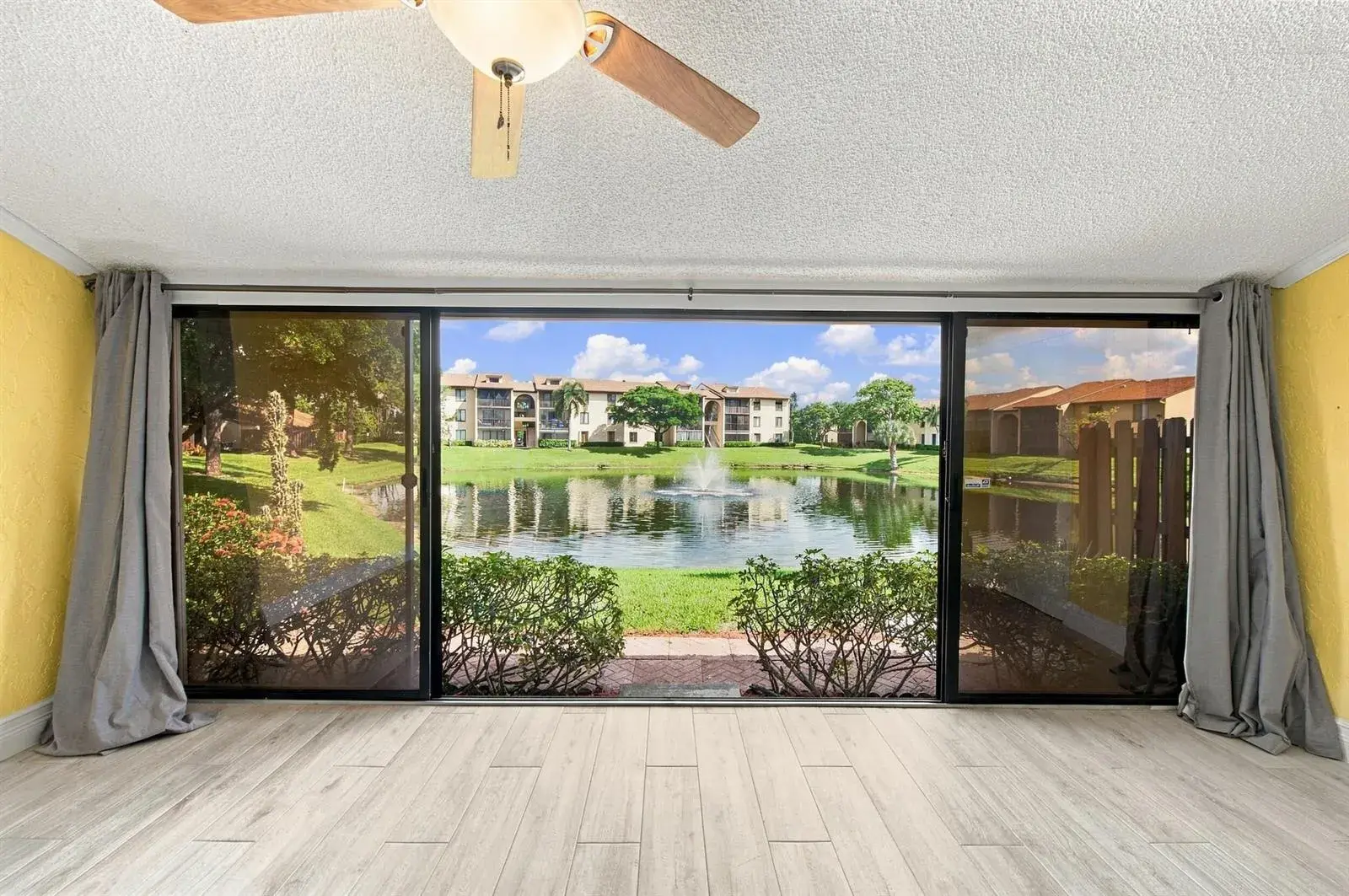 612 Sea Pine Way # C, FL 33415