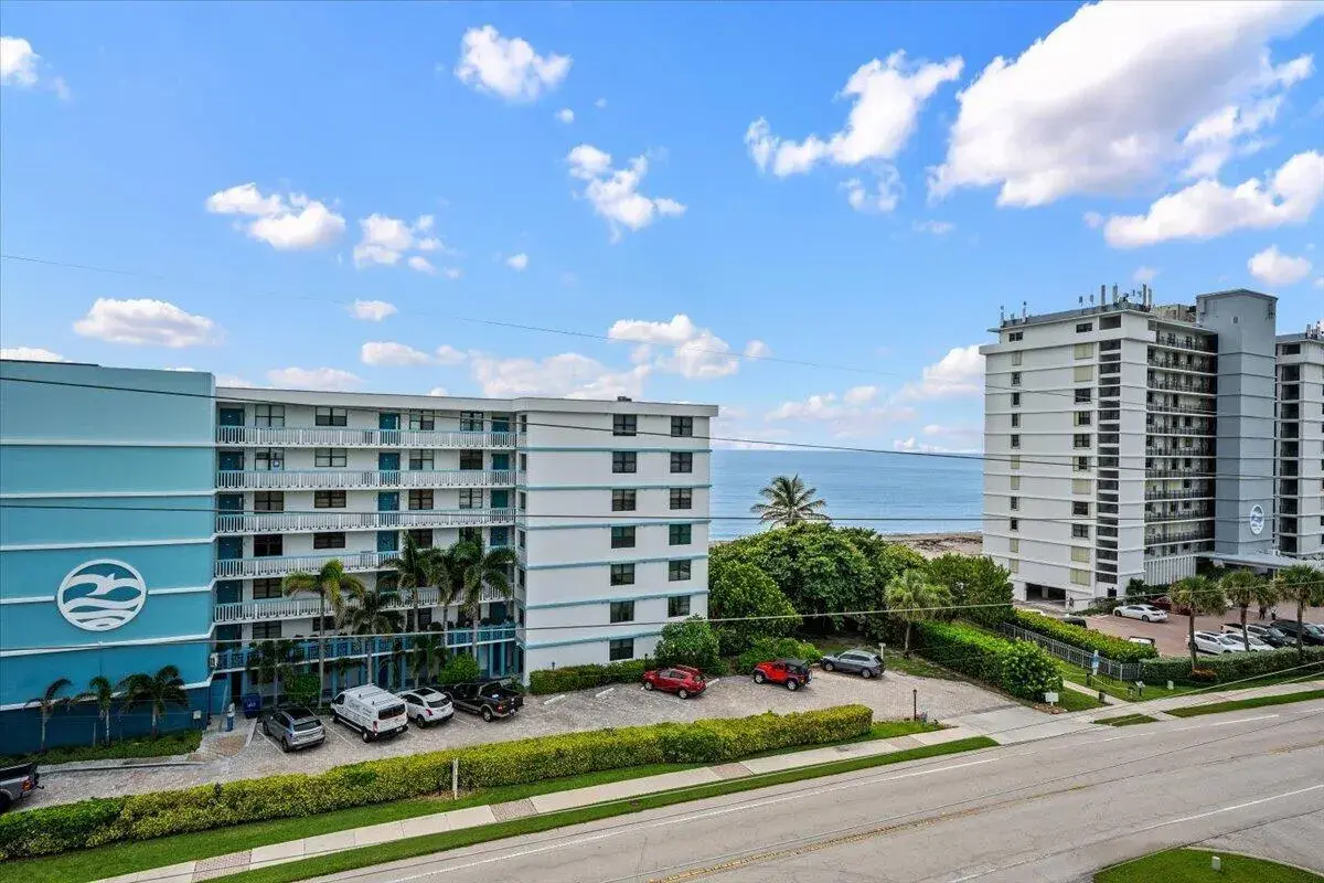 911 OCEAN Drive # 601, Juno Beach FL 33408