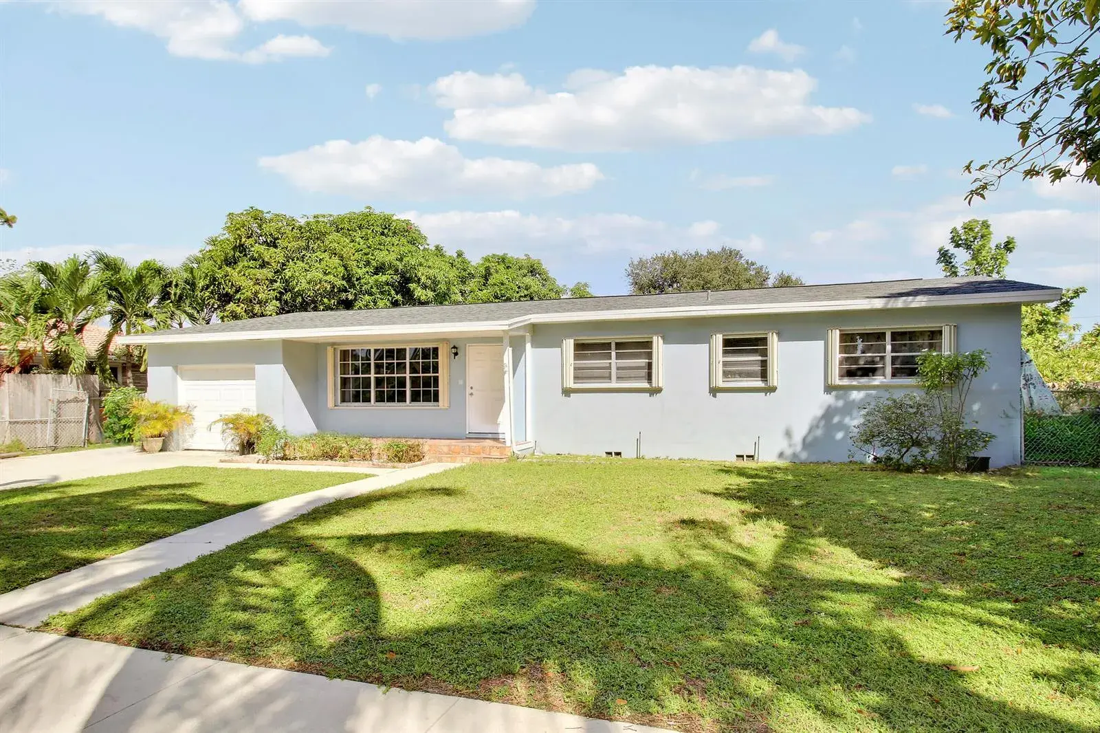 1744 Crestwood Boulevard, Lake Worth FL 33460