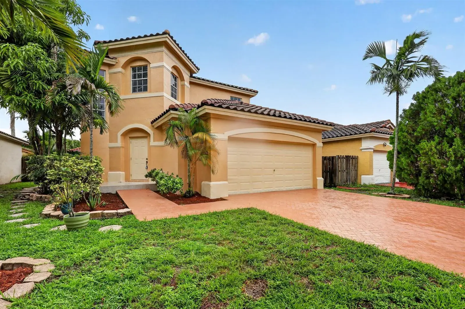 4 bedroom 2 bath Residential for sale at 12823 SW 53RD Court, Miramar FL 33027
