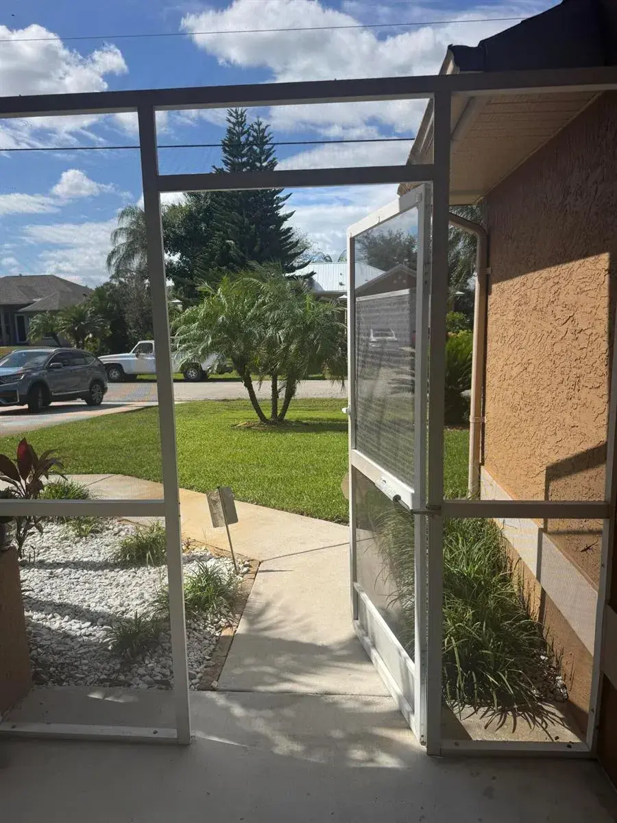 591 NW GRENADA Street, Port St. Lucie FL 34983