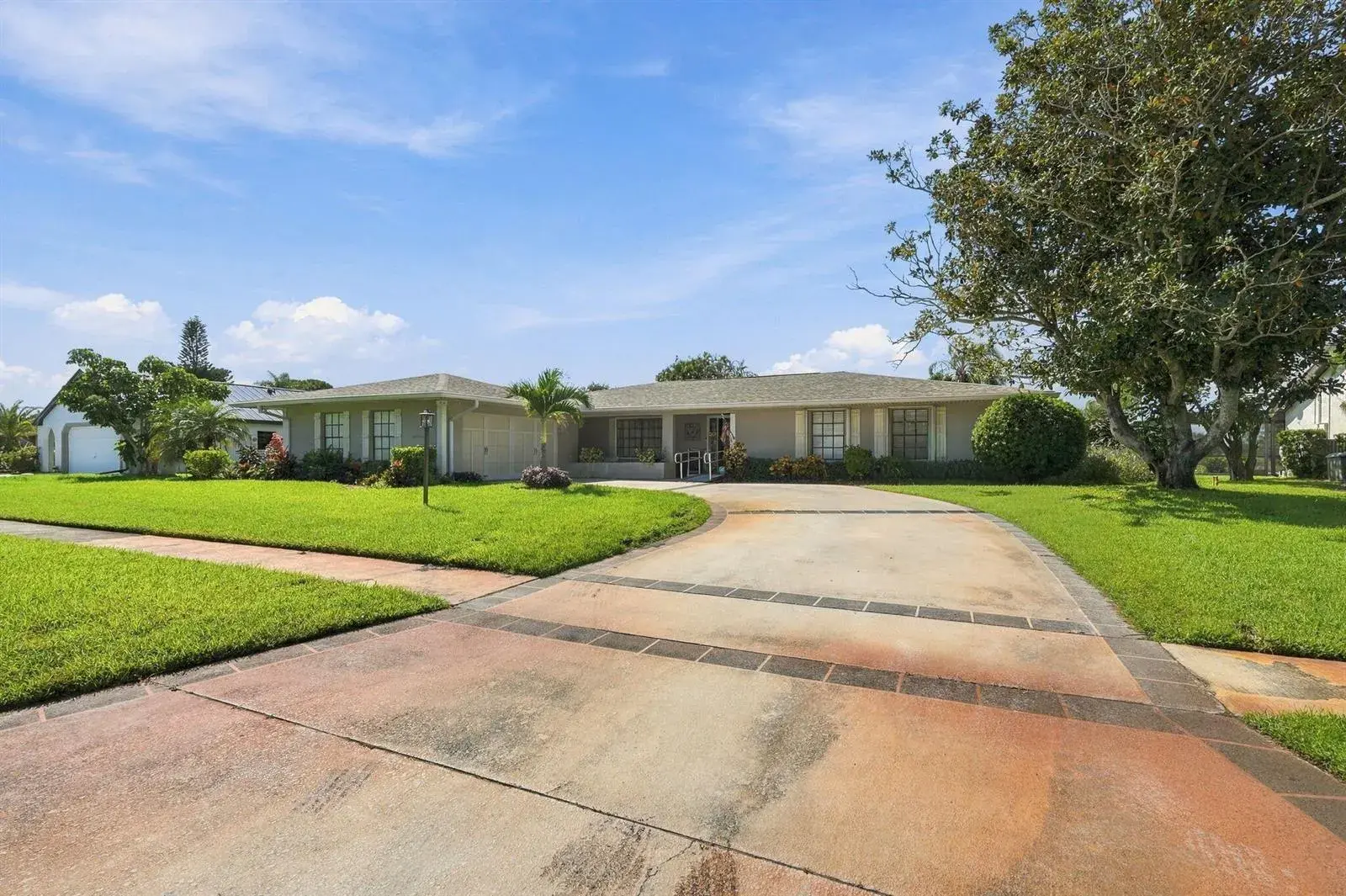 1981 SE Erwin Road E, Port St. Lucie FL 34952