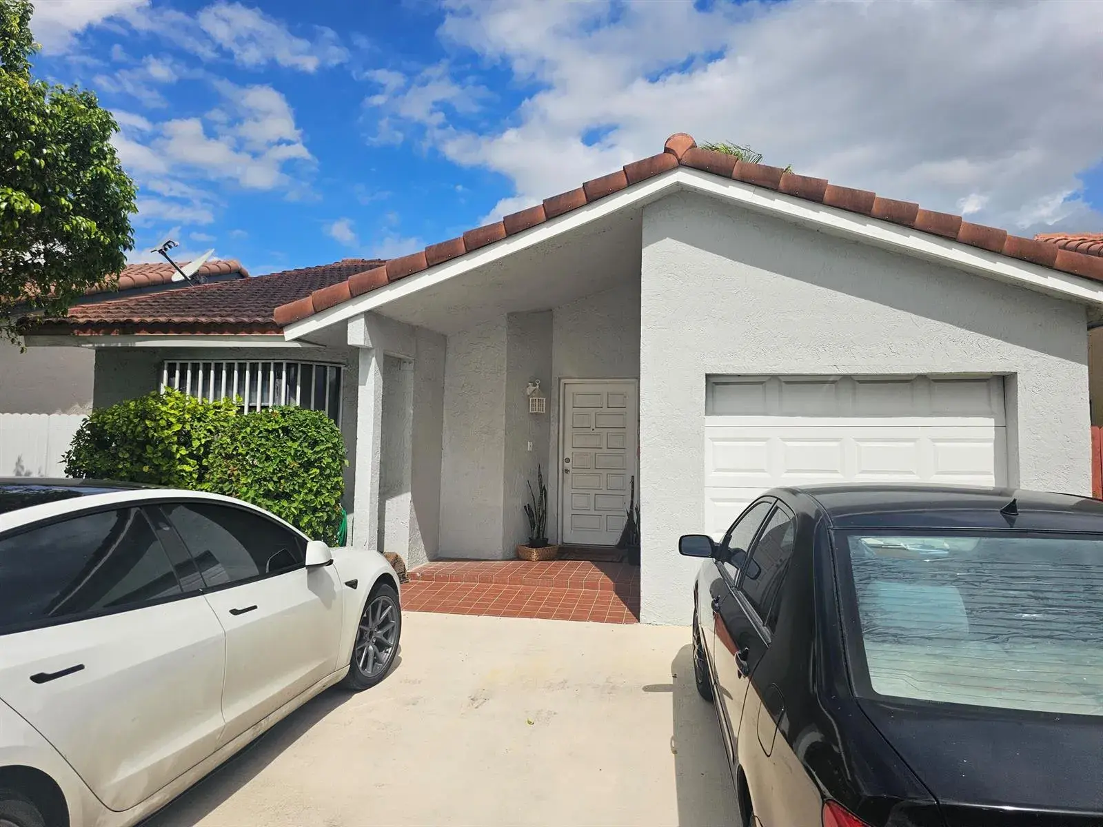 3 bedroom 2 bath Residential for sale at 9919 NW 122nd Street, Hialeah Gardens FL 33018
