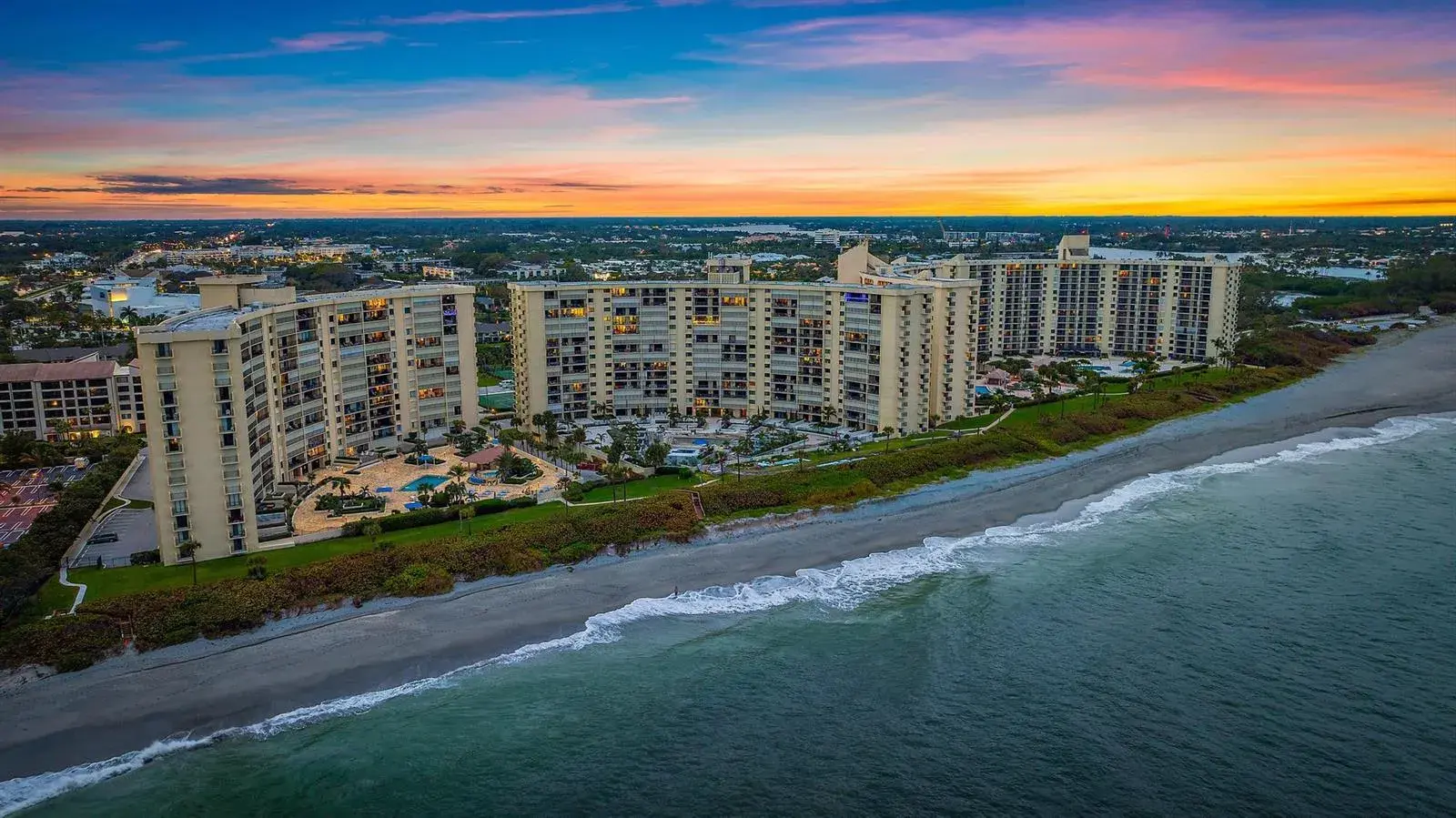 2 bedroom 2 bath Residential for sale at 400 Ocean Trail Way # 608, Jupiter FL 33477