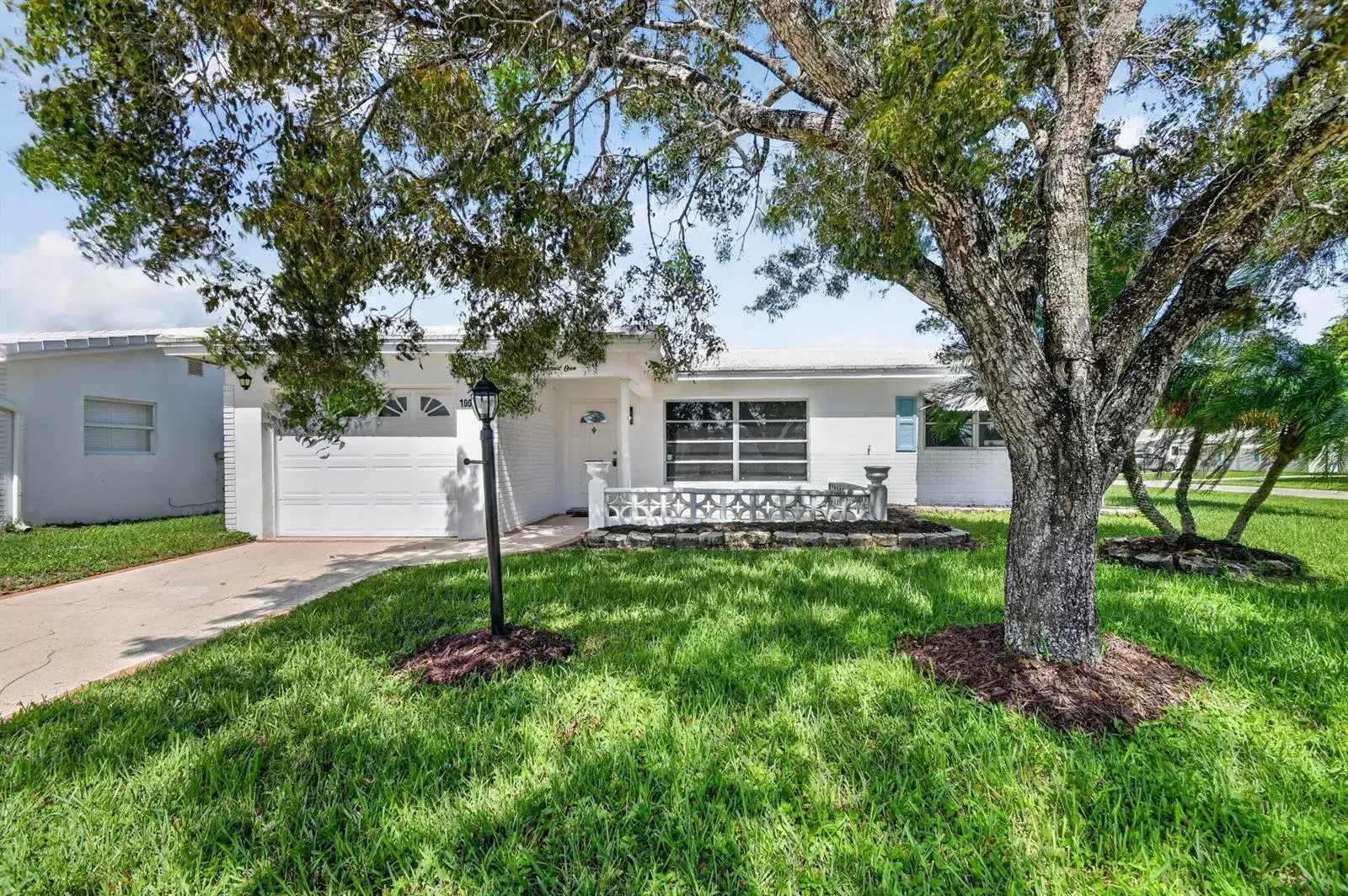 2 bedroom 2 bath Residential for sale at 1001 SIESTA Avenue, Boynton Beach FL 33426