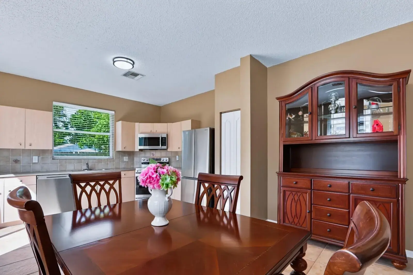 1024 PARK HILL Drive, Haverhill FL 33417