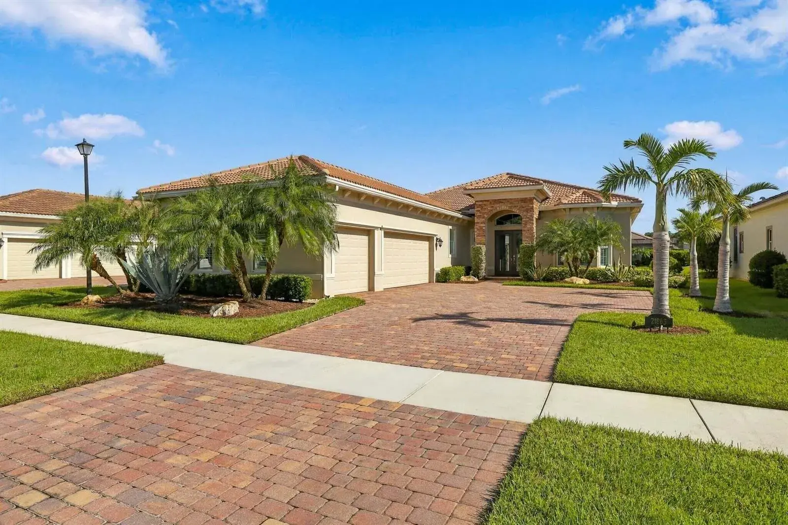 3 bedroom 3 bath Residential for sale at 21863 SW Tivolo Way, Port St. Lucie FL 34986