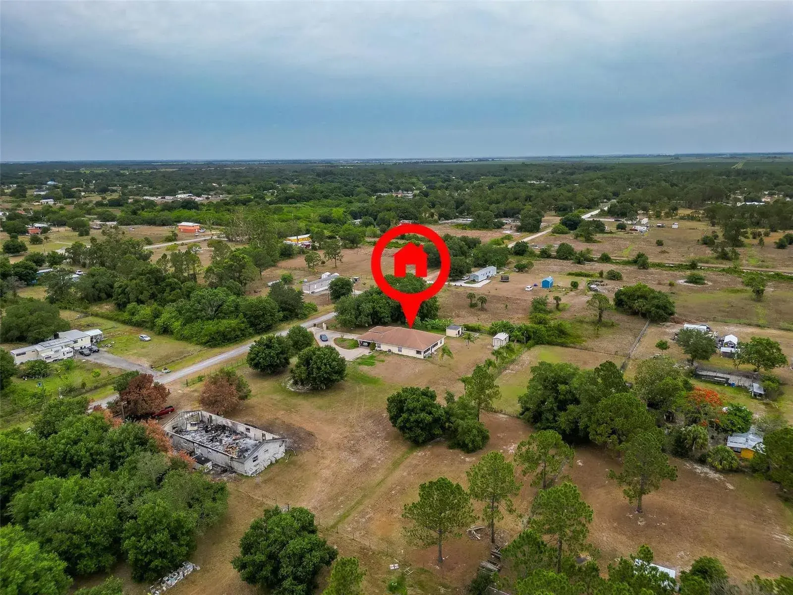 4 bedroom 2 bath Residential for sale at 545 N ISORA Street, Clewiston FL 33440