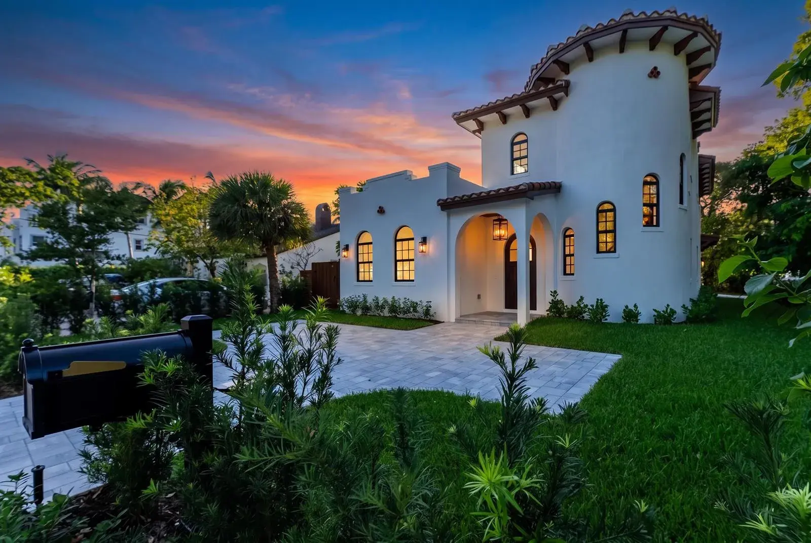 4 bedroom 4 bath Residential for sale at 3601 S OLIVE Avenue, West Palm Beach FL 33405