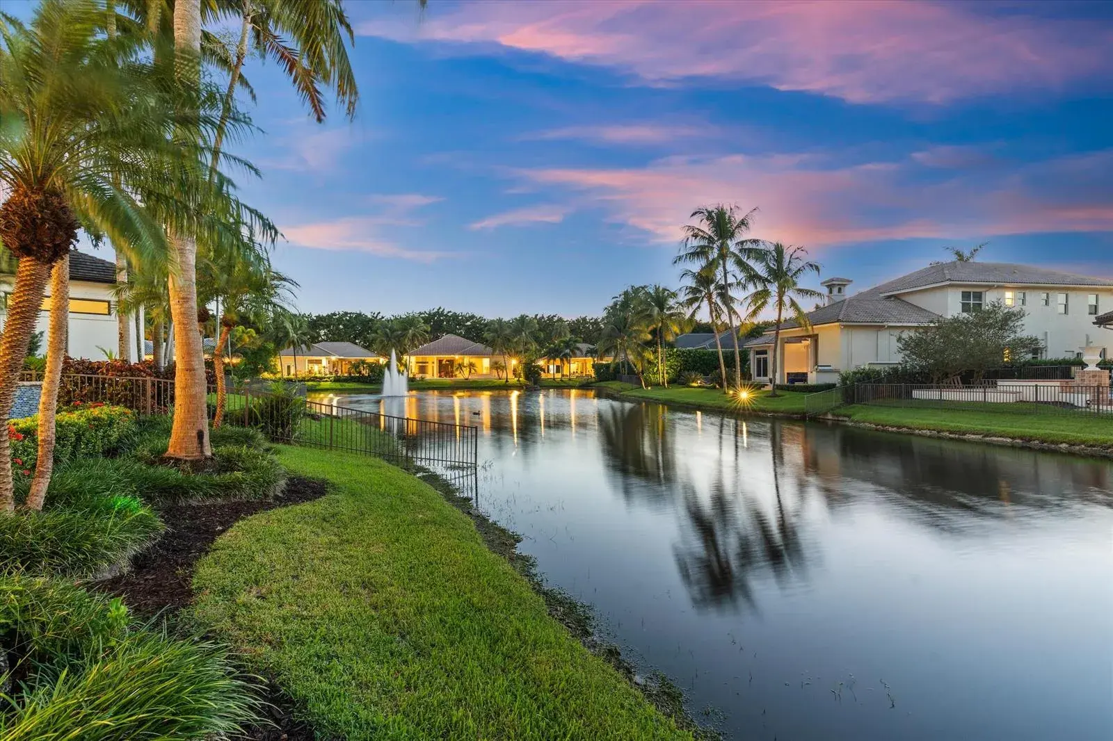 681 Carrotwood Terrace, Plantation FL 33324