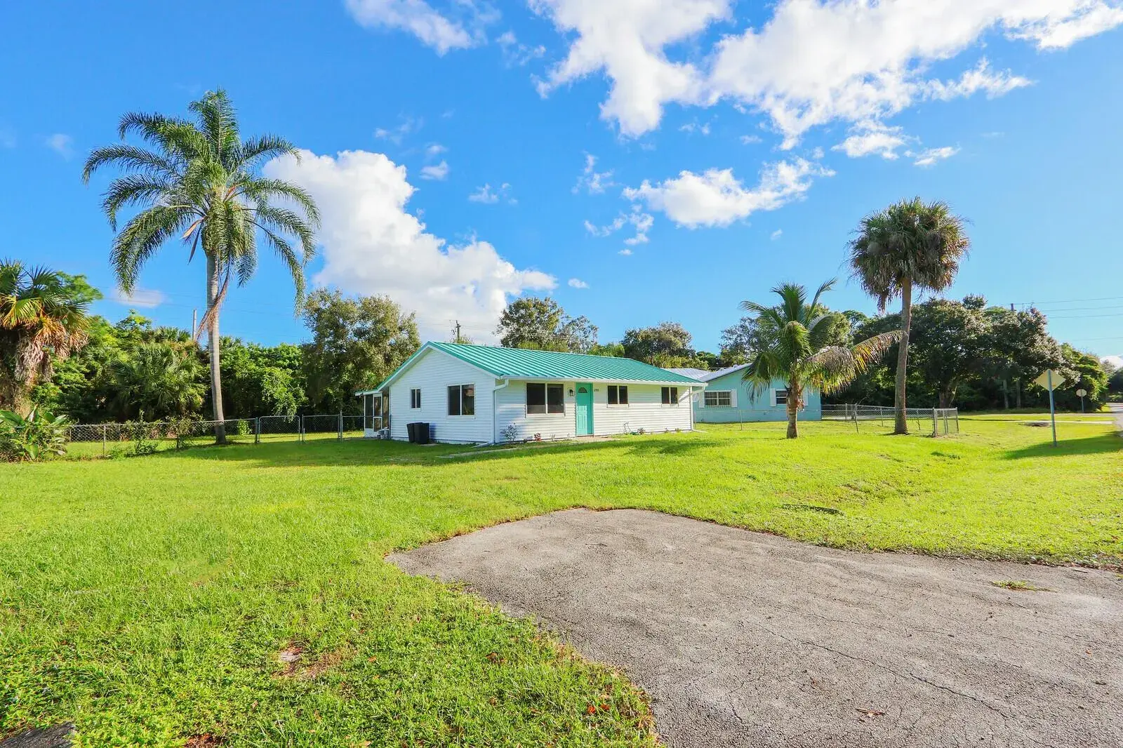 3 bedroom 2 bath Residential for sale at 6904 PENNY Lane, Fort Pierce FL 34951