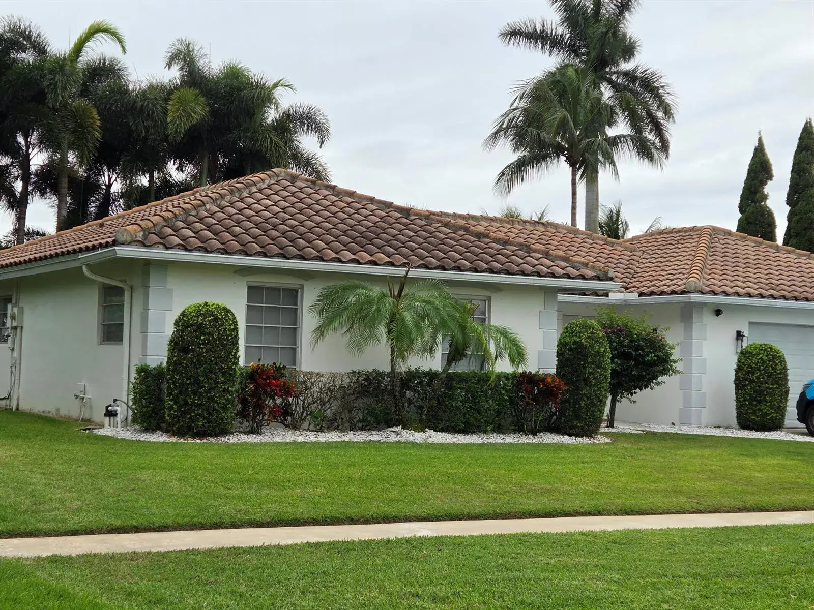 3 bedroom 2 bath Residential for sale at 5617 Golfway Drive, Boca Raton FL 33433