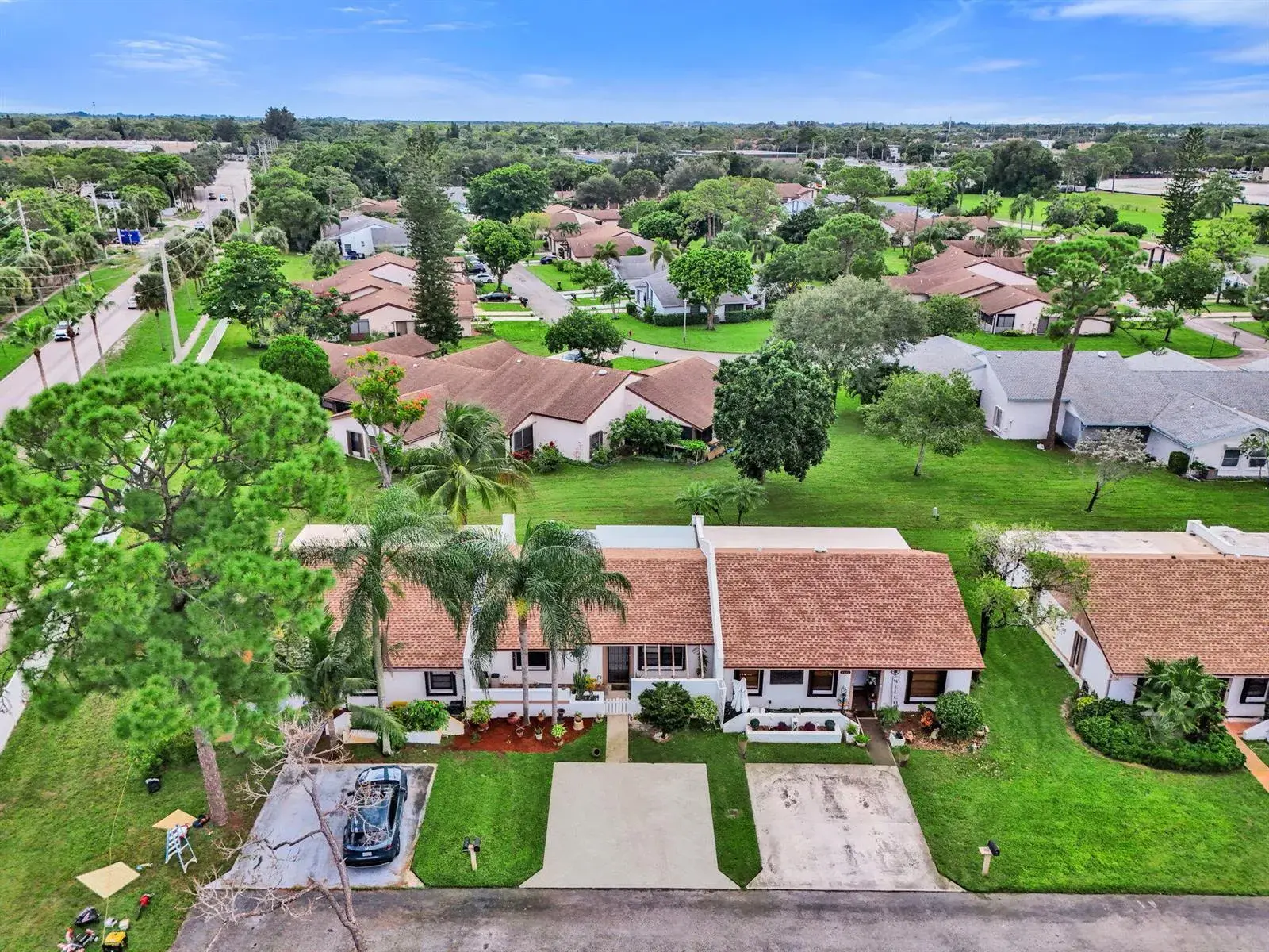 6120 FAIRFIELD Circle, FL 33463