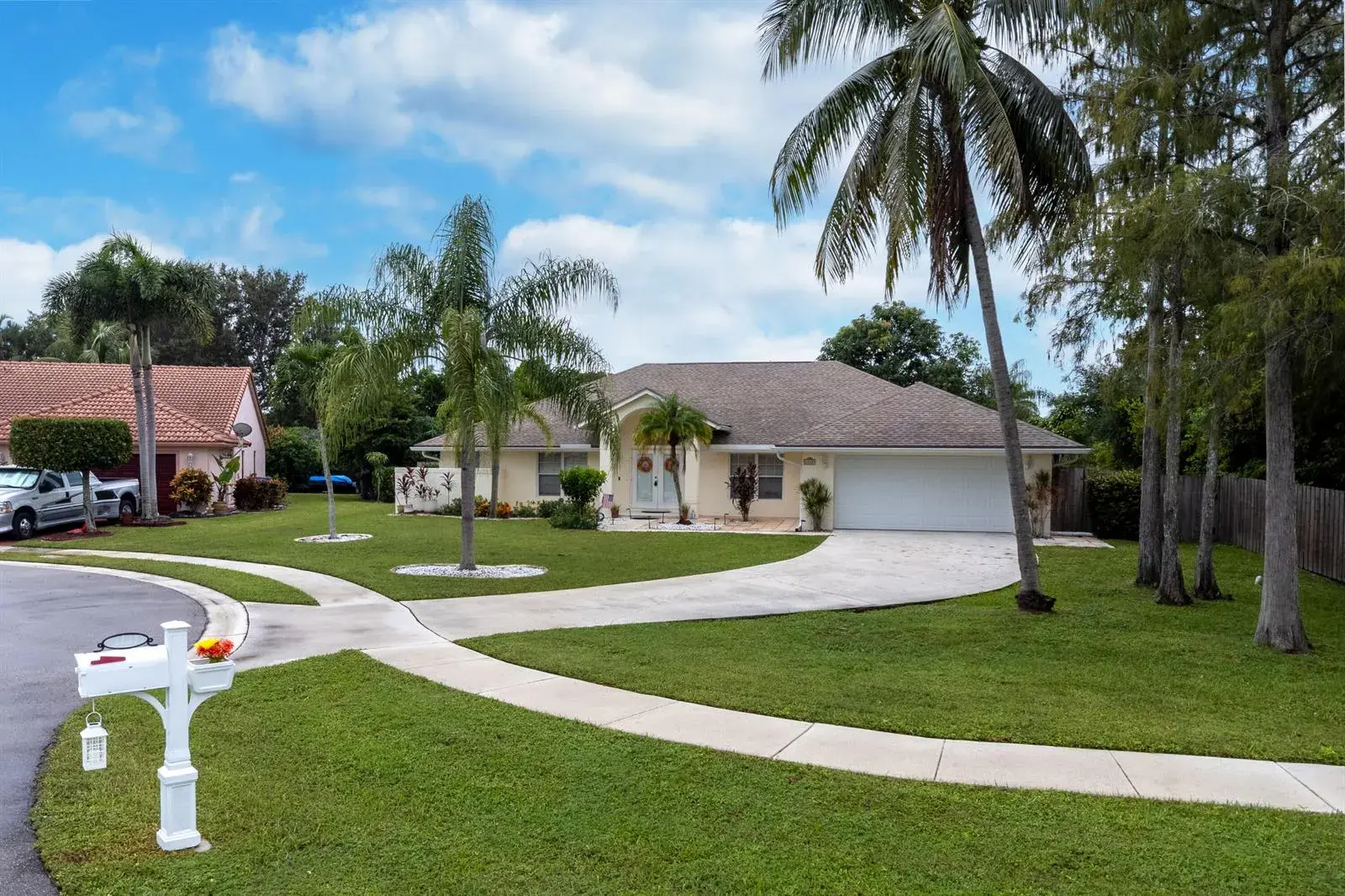 1447 Spanish Oak Way, Wellington FL 33414