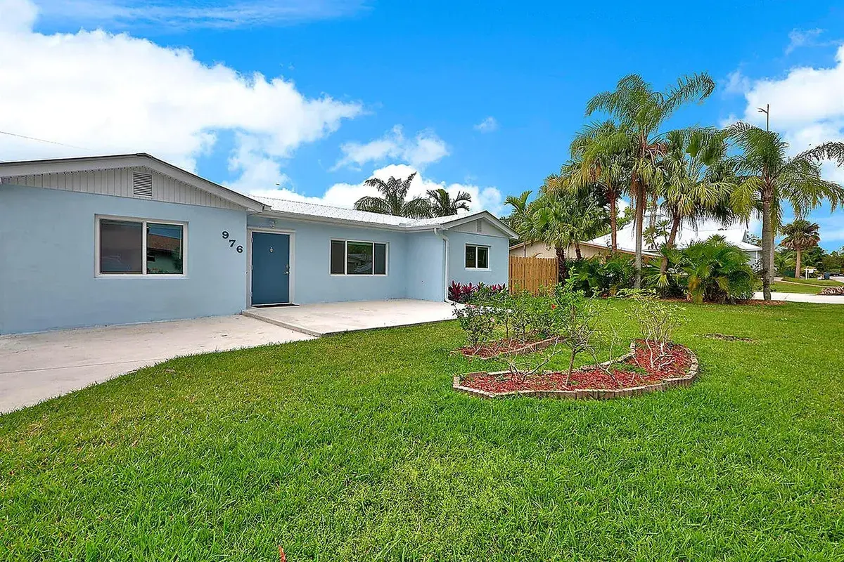 976 SW 37th Street, Palm City FL 34990