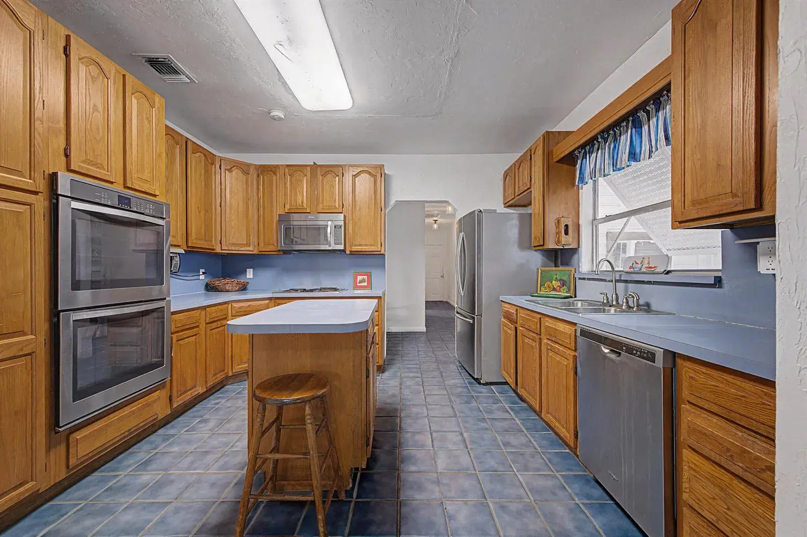37 E CORKSCREW Boulevard, Clewiston FL 33440