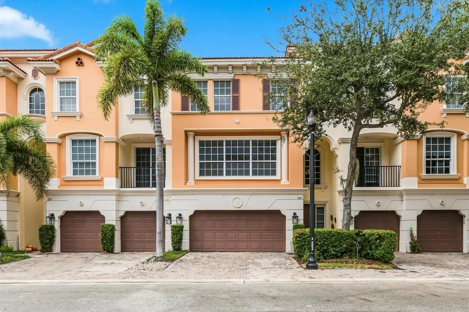 5545 NE Trieste Way, Boca Raton FL 33487