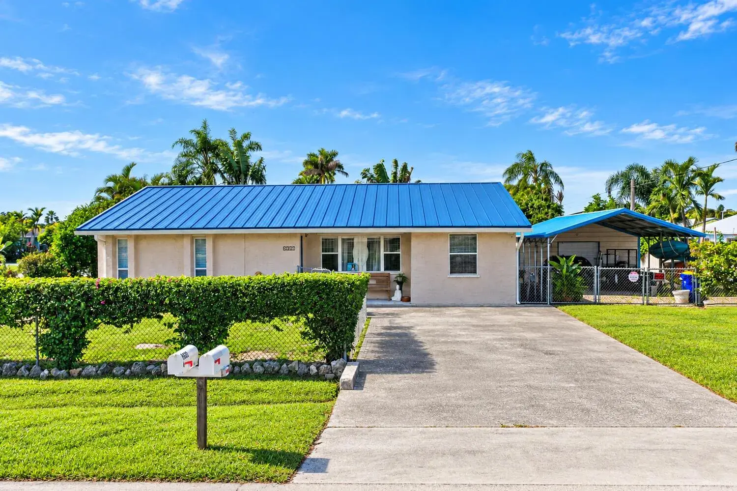 4652 SE EDISON Avenue, Stuart FL 34997