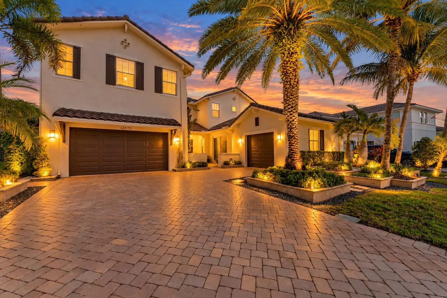 5 bedroom 4 bath Residential for sale at 12075 NW 81ST Court, Parkland FL 33076