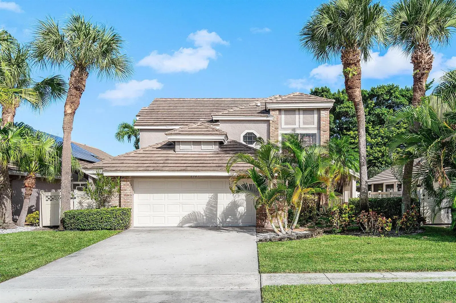 4 bedroom 2 bath Residential for sale at 6947 BITTERBUSH Place, Boynton Beach FL 33472