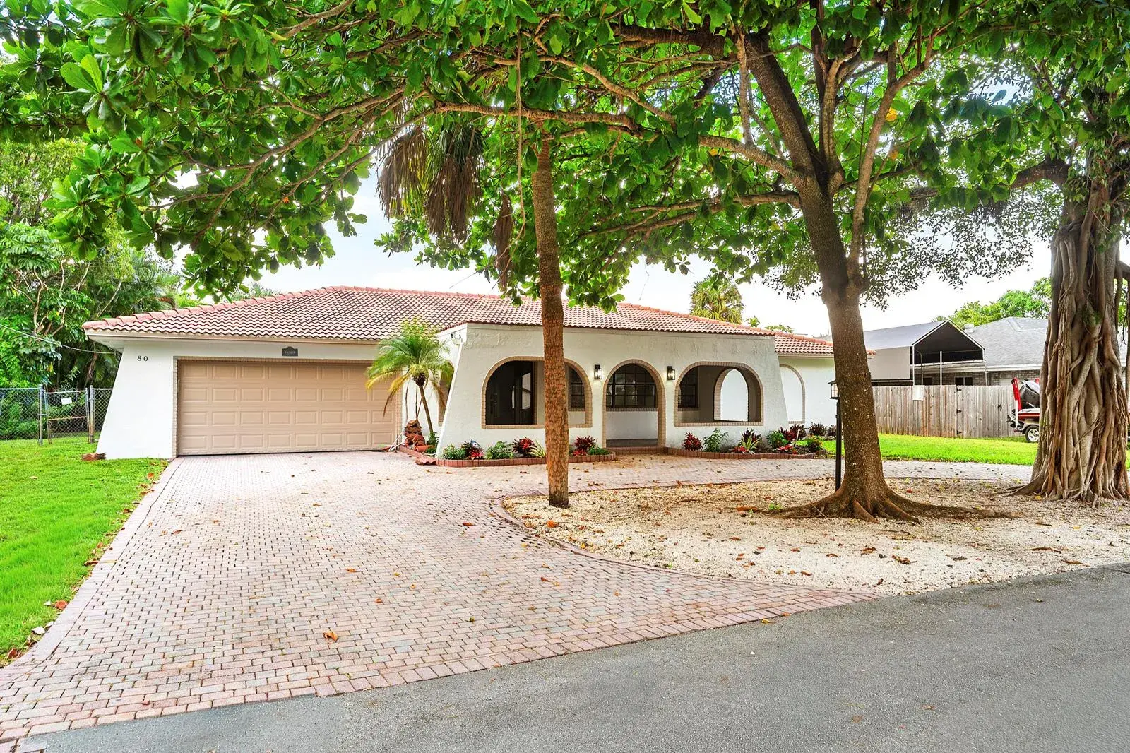 4 bedroom 2 bath Residential for sale at 80 W PALM Drive, Margate FL 33063