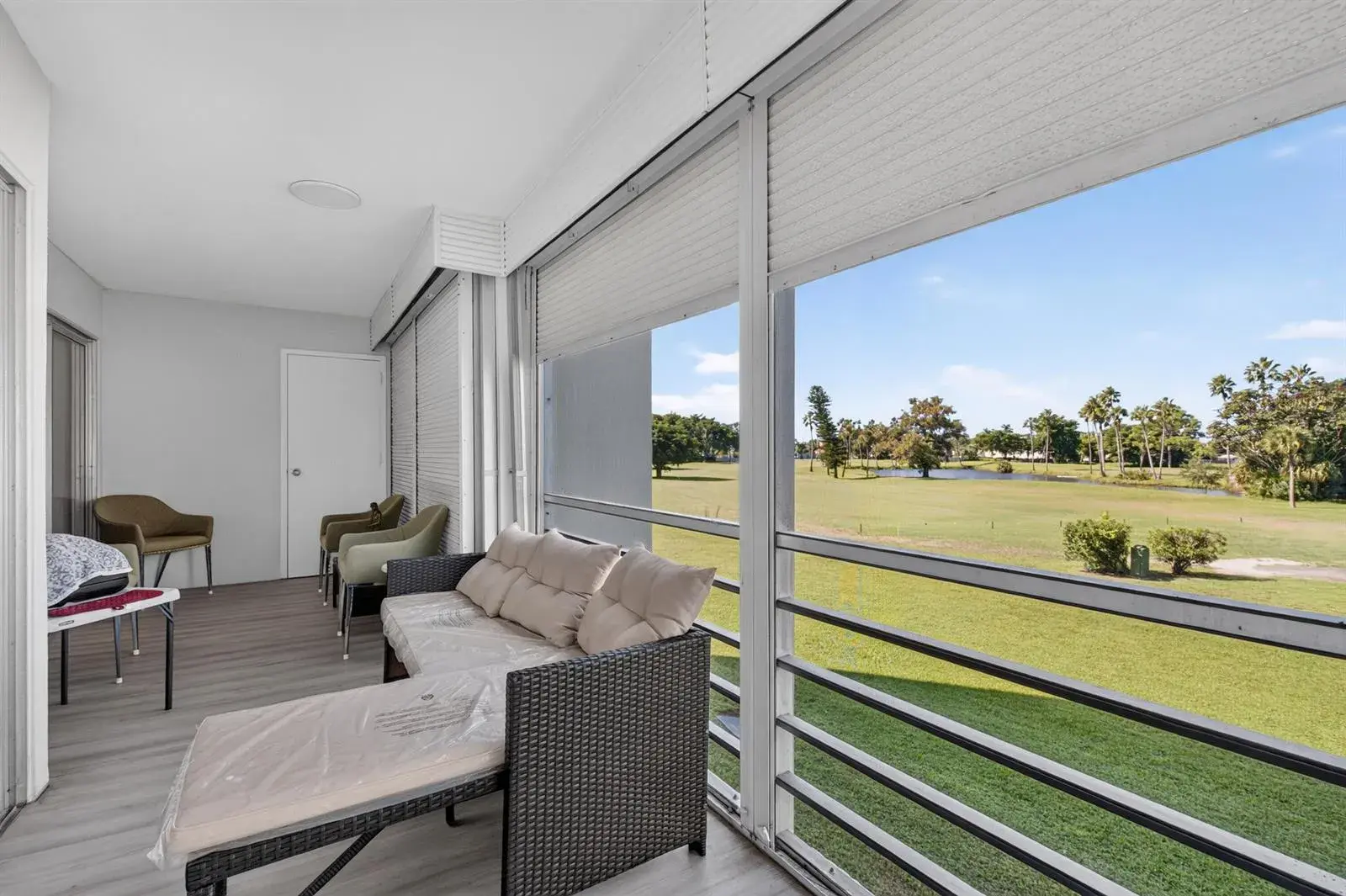 2 bedroom 2 bath Residential for sale at 3871 VIA POINCIANA # 202, Lake Worth FL 33467