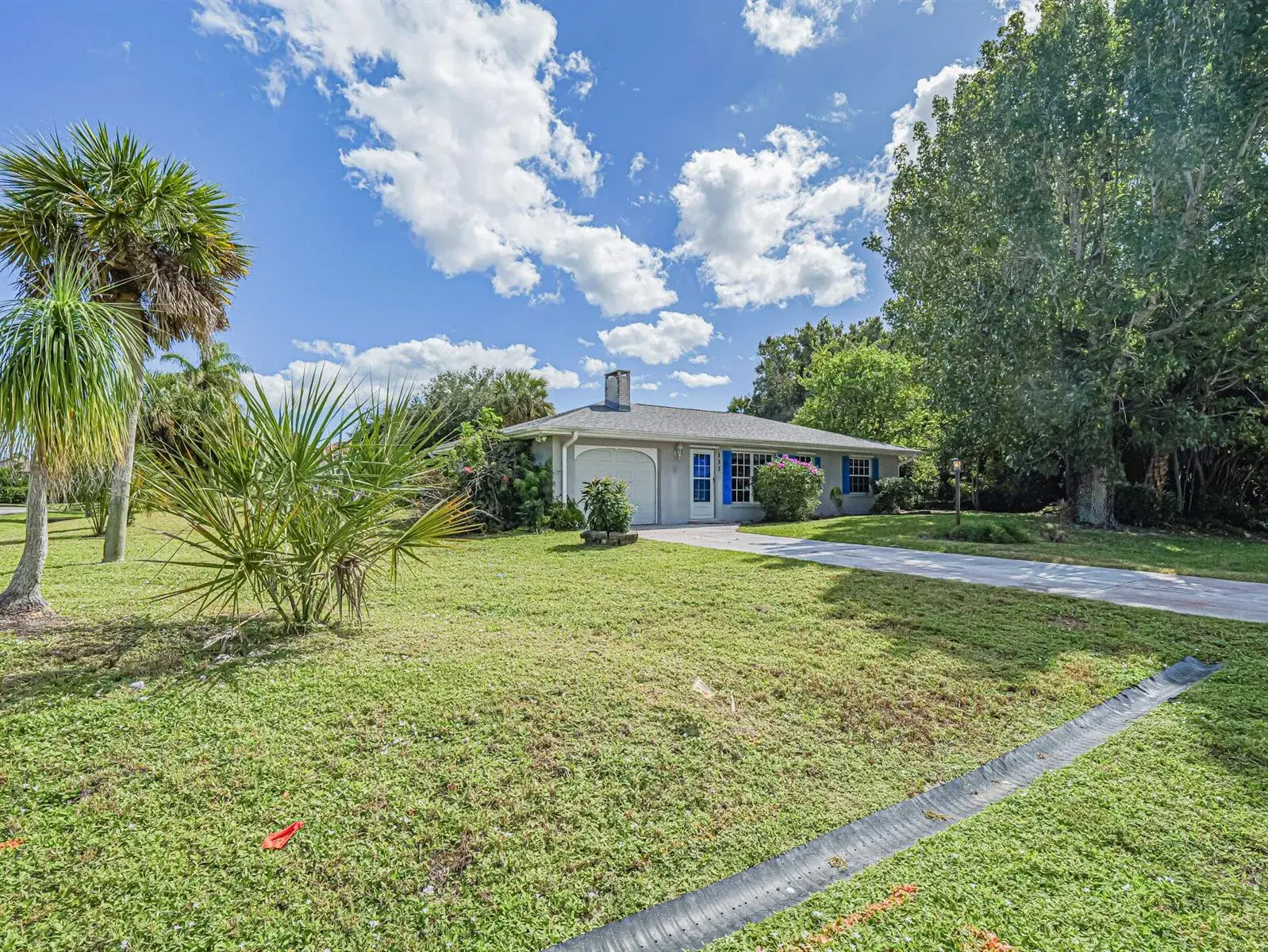 2 bedroom 2 bath Residential for sale at 133 EASY Street, Sebastian FL 32958