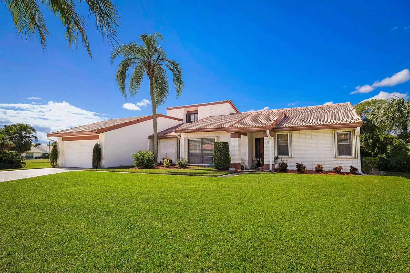 4 bedroom 3 bath Residential for sale at 2458 SW HERONWOOD Road, Palm City FL 34990