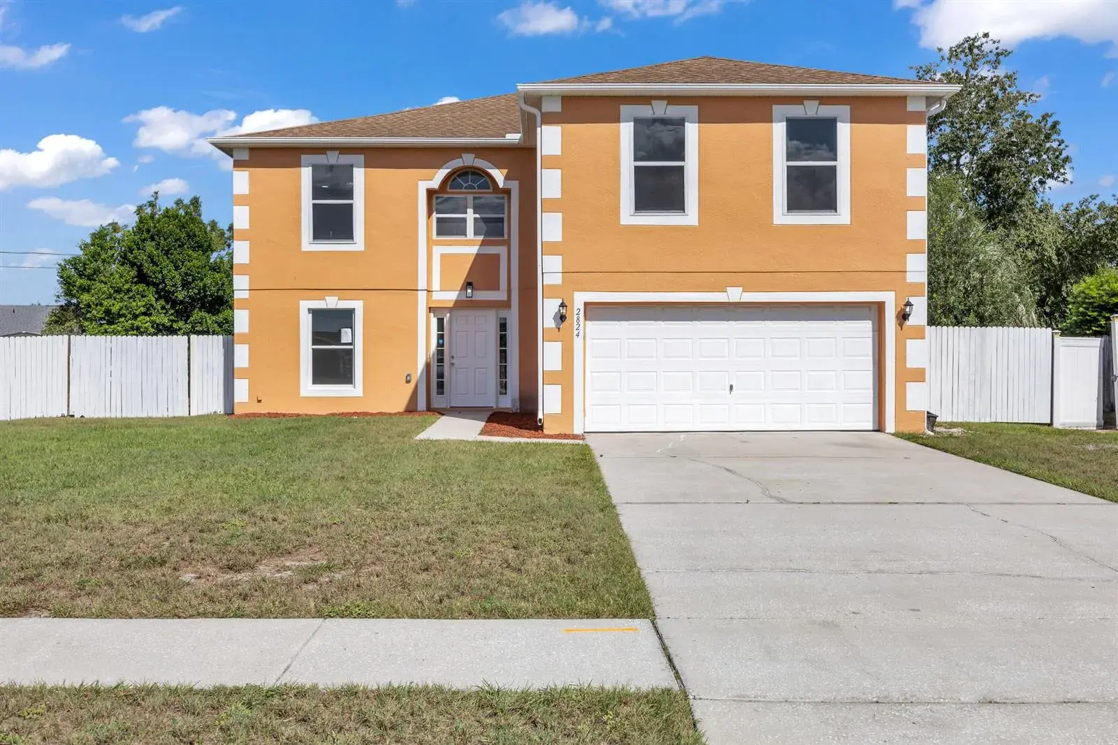 5 bedroom 2 bath Residential for sale at 2824 E Corrigan Drive, Deltona FL 32738