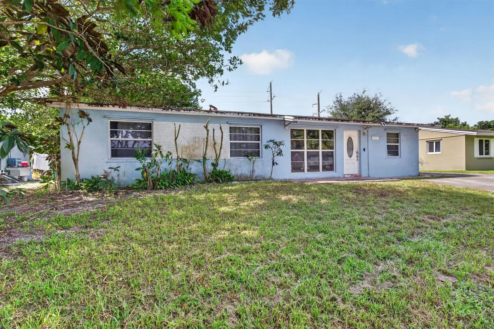 2321 SW 50TH Avenue, Fort Lauderdale FL 33317