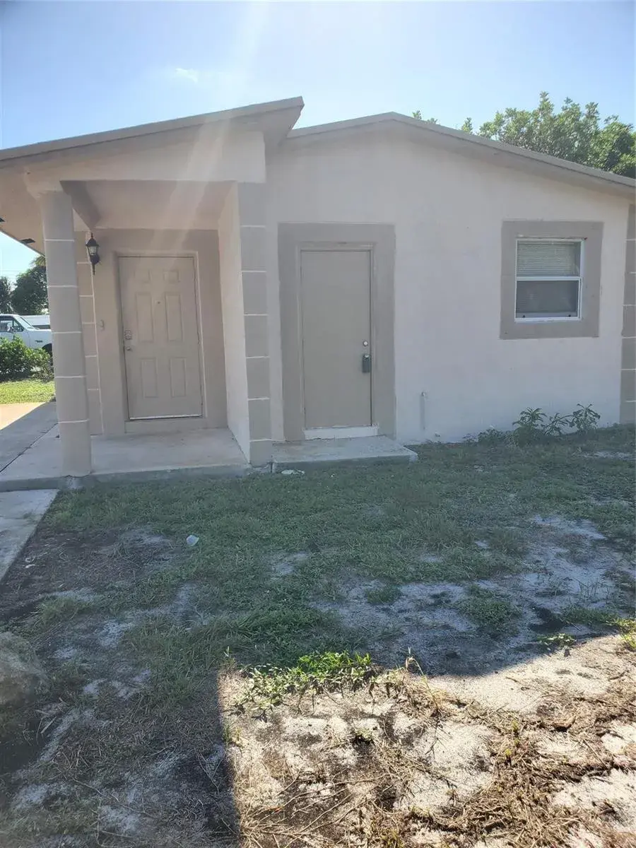 264 NE 45TH Street, Deerfield Beach FL 33064