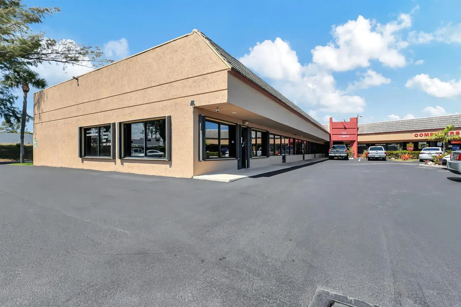 1001 W JASMINE Drive # M, Lake Park FL 33403