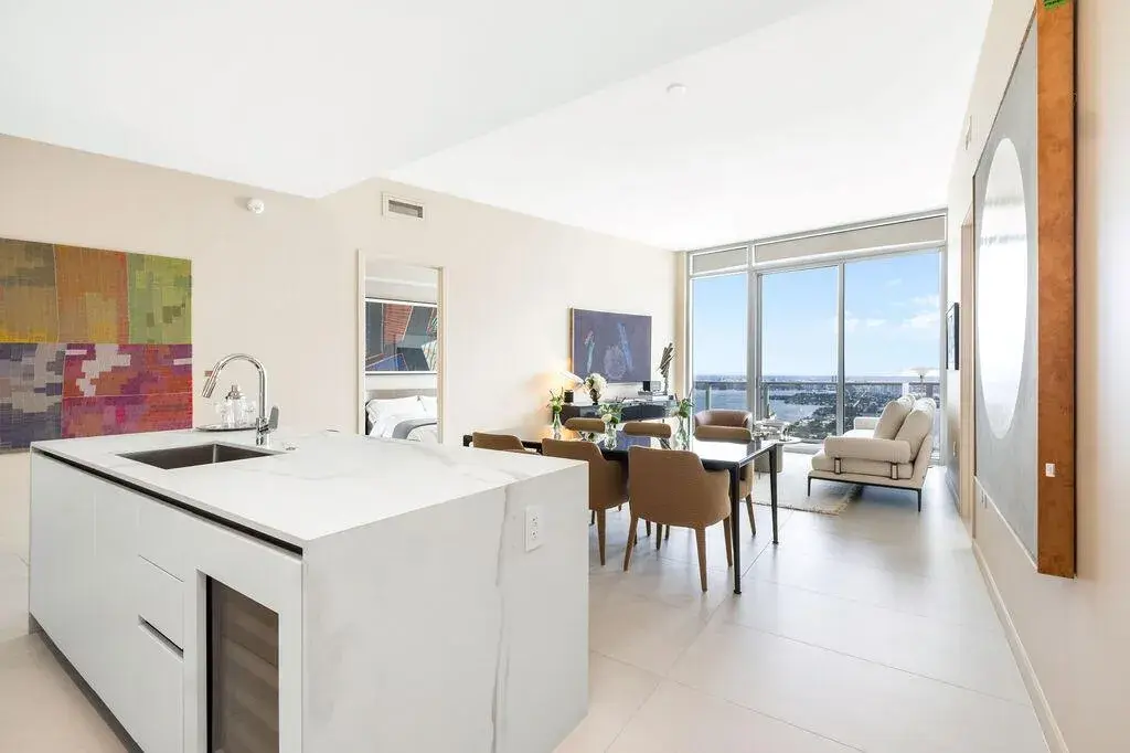 3 bedroom 4 bath Residential for sale at 1400 BISCAYNE Boulevard # 5103, Miami FL 33132
