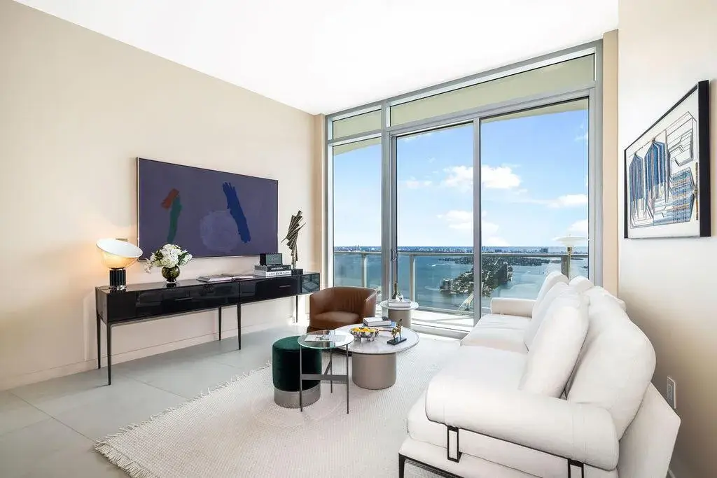 1400 BISCAYNE Boulevard # 5103, Miami FL 33132