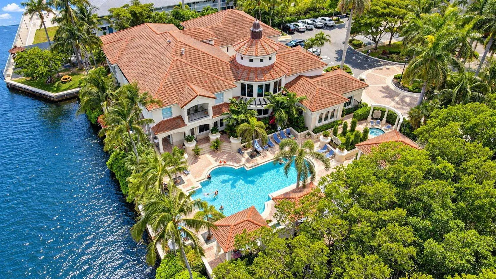 2 bedroom 2 bath Residential for sale at 2109 TUSCANY Way # 109, Boynton Beach FL 33435