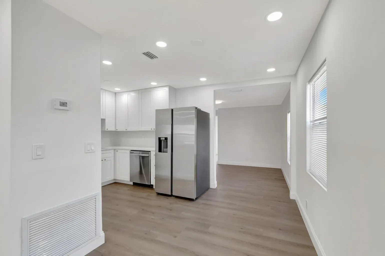 950 29TH Street, West Palm Beach FL 33407