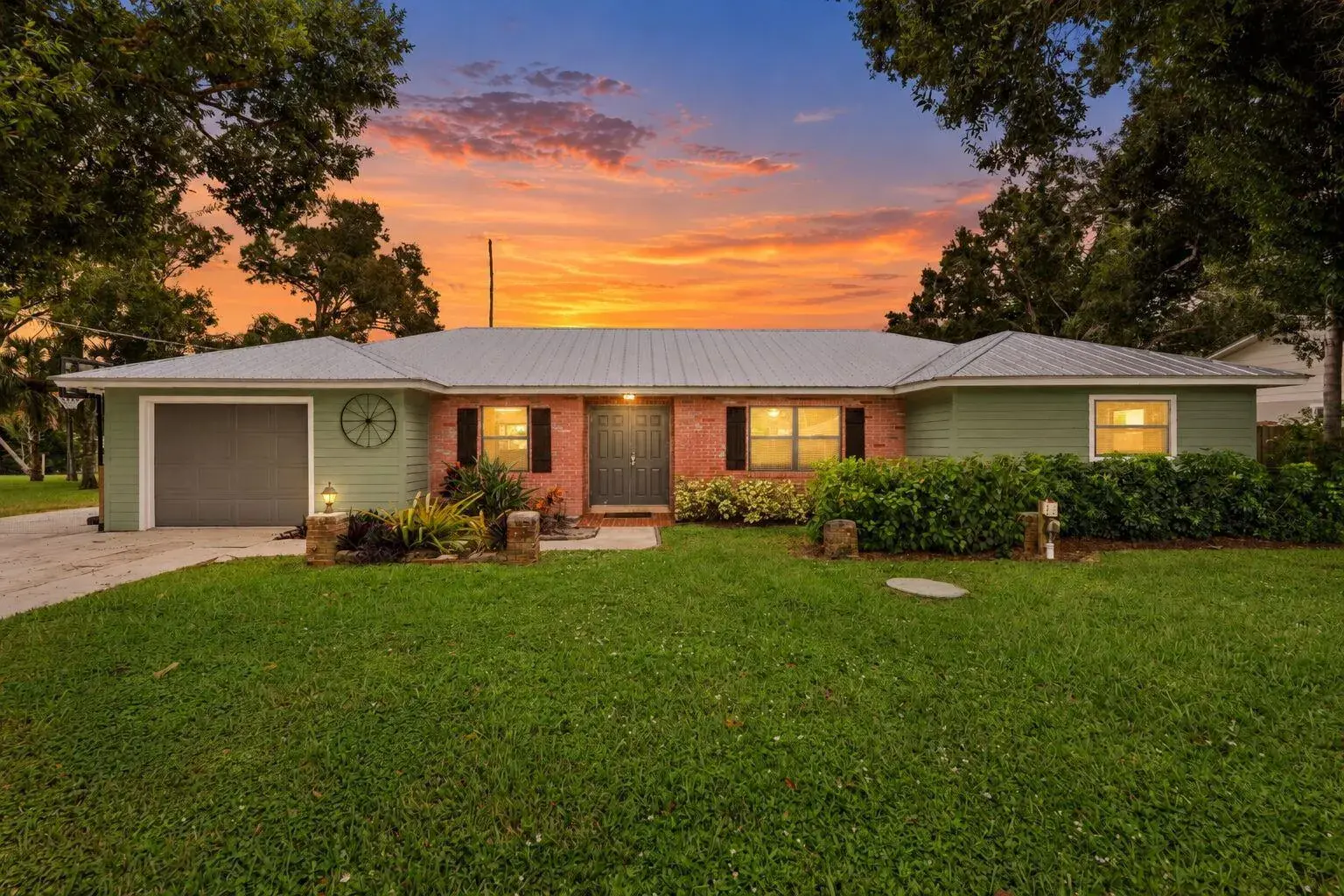 3 bedroom 2 bath Residential for sale at 7003 SALERNO Road, Fort Pierce FL 34951