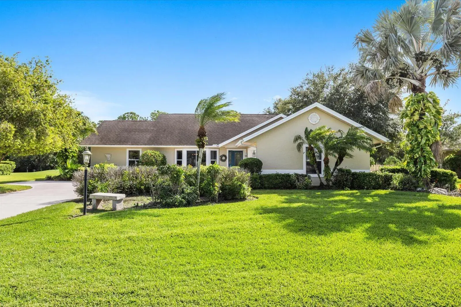 3 bedroom 2 bath Residential for sale at 4407 Gator Trace Lane, Fort Pierce FL 34982