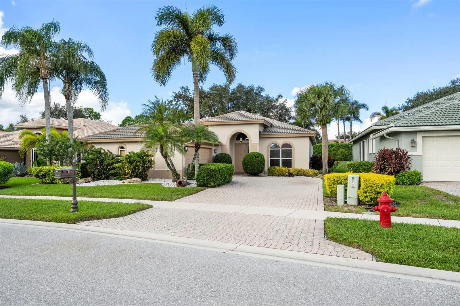 3 bedroom 2 bath Residential for sale at 8840 Via Tuscany Drive, Boynton Beach FL 33472