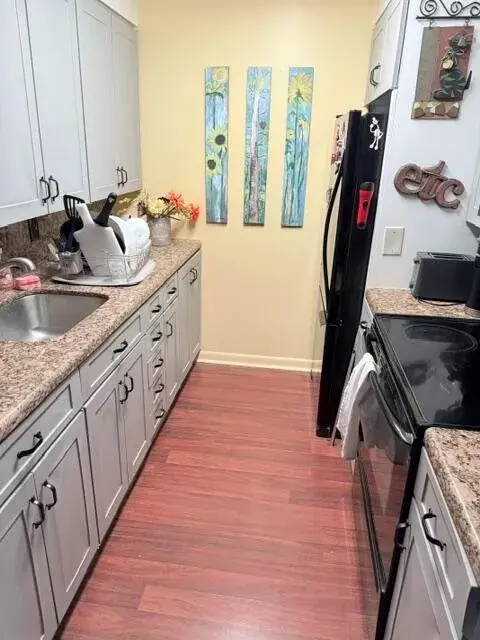 2034 NEWPORT H # 2034, Deerfield Beach FL 33442