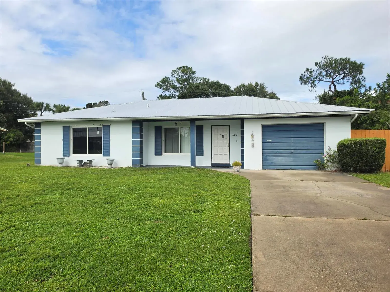 2 bedroom 2 bath Residential for sale at 629 BEACH Avenue, Port St. Lucie FL 34952