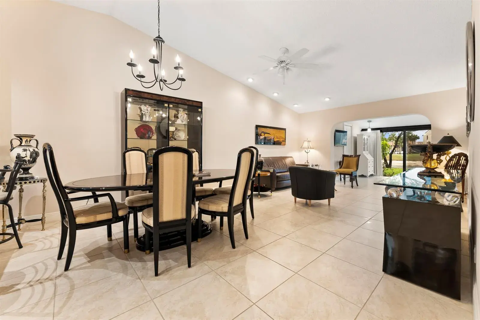 823 SKY PINE Way # D, FL 33415