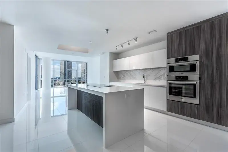 3 bedroom 4 bath for sale at 851 NE 1st Avenue # 1912, Miami FL 33132