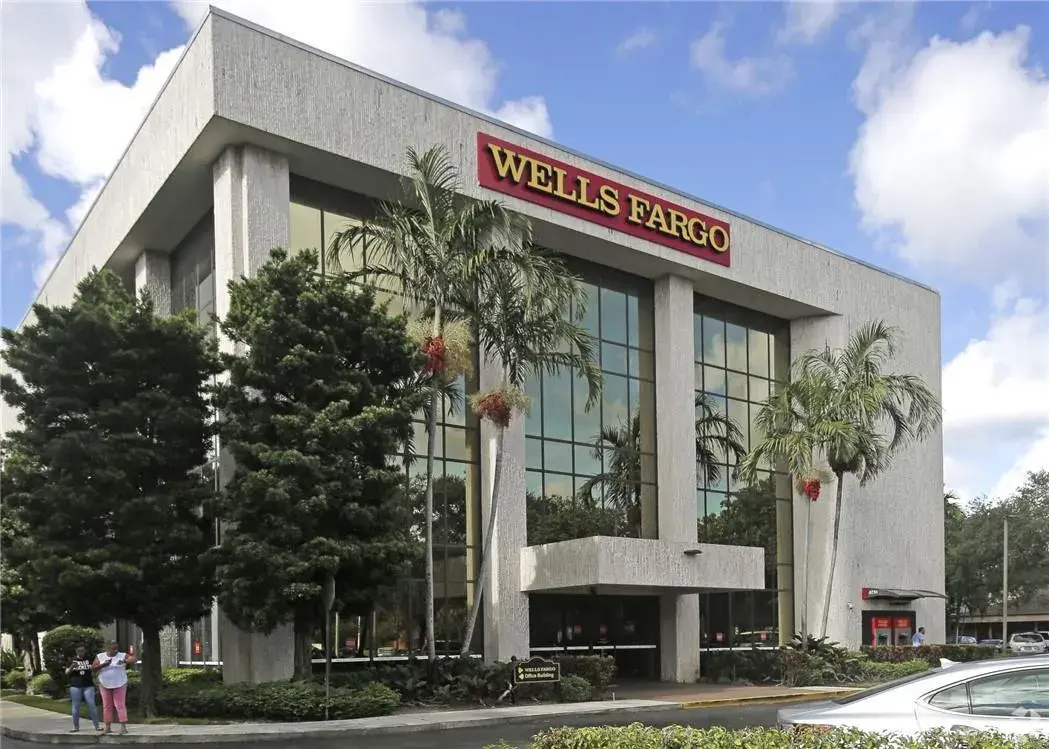 for sale at 4600 Sheridan Street, Hollywood FL 33021