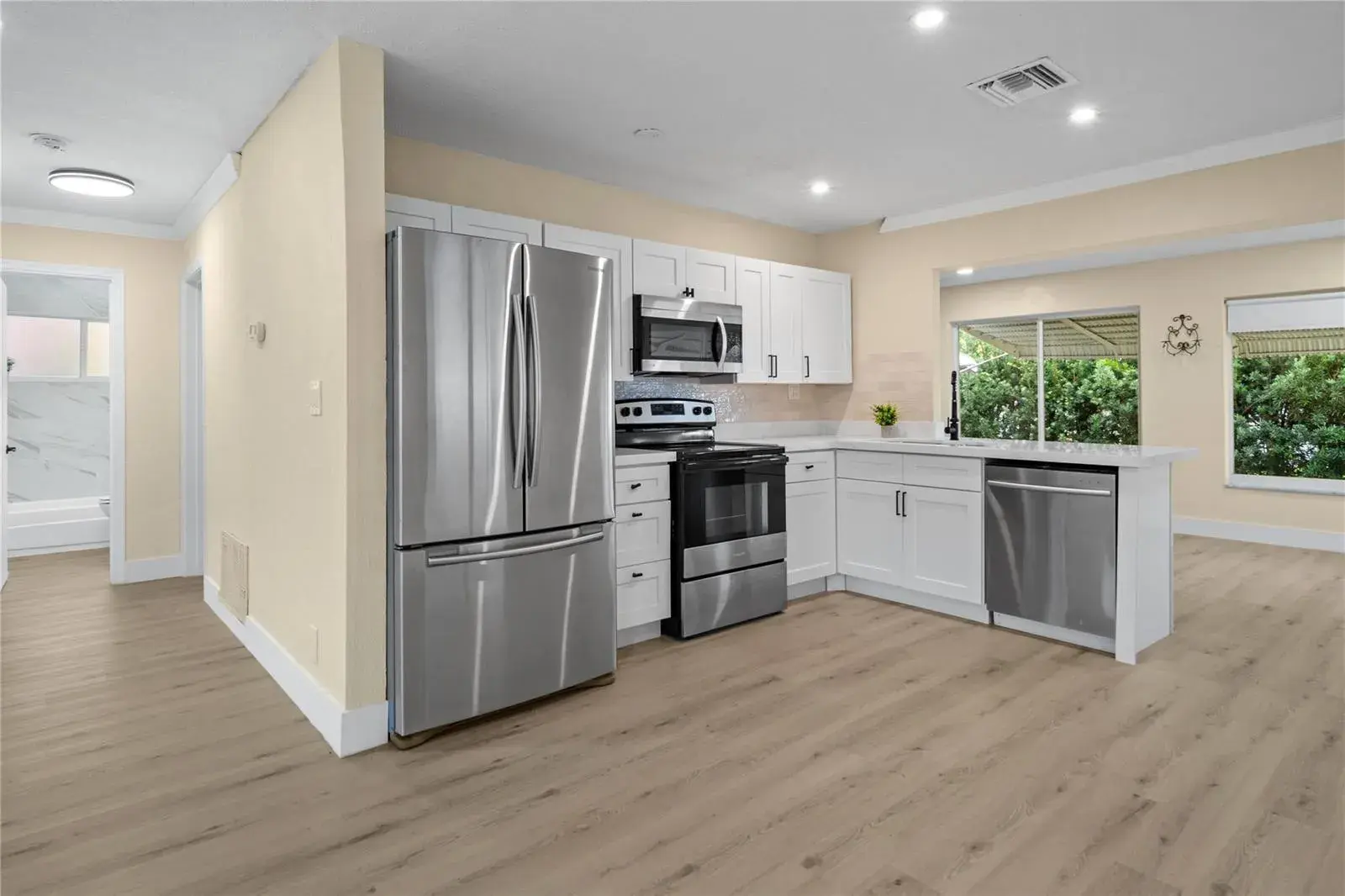 4514 NW 49th Drive, Tamarac FL 33319