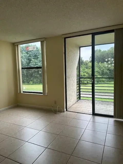 8050 W Mcnab Road # 210, Tamarac FL 33321