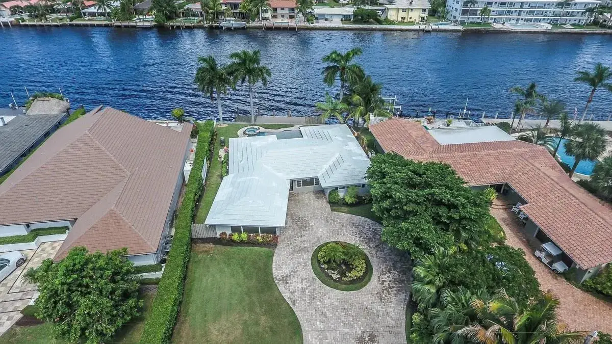 412 SE 28th Avenue, Pompano Beach FL 33062
